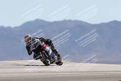 media/Oct-13-2025-Moto Forza (Mon) [[a66d839500]]/3-B Group/Session 4 (Turn 9)/